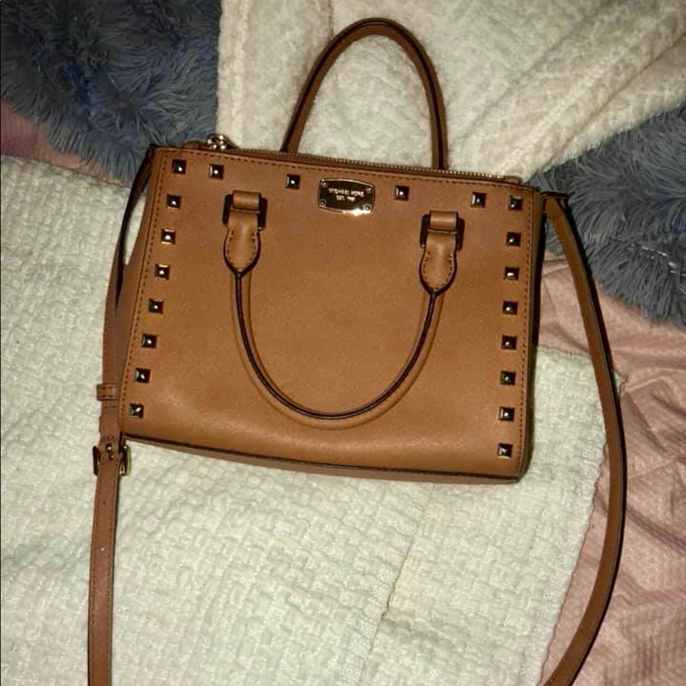 Michael Kors Crossbody Purse - Picture 4 of 6